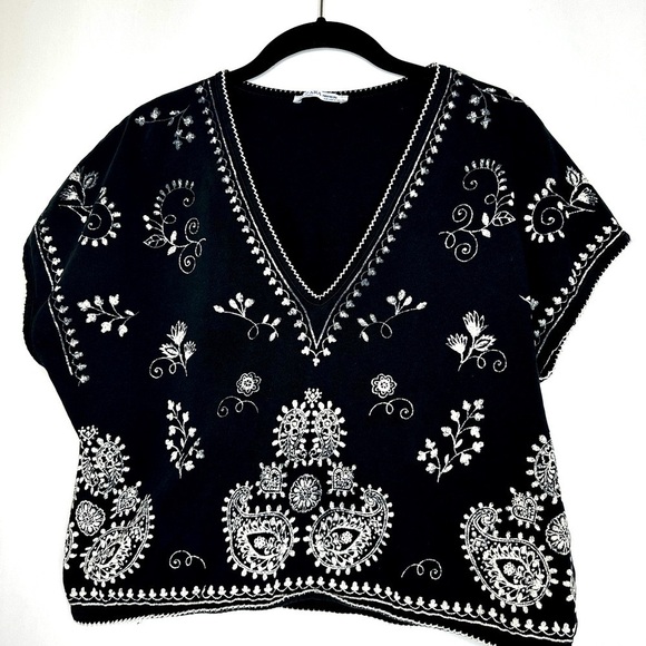 Zara Tops - Zara Trafaluc Top